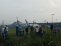 Warten auf den Airbus 380 Koeln Bonn P371